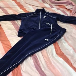 Nike jogging suit